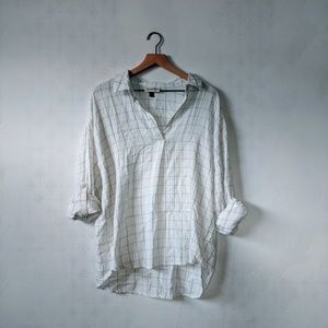 Universal Thread L White and Silver Button Up